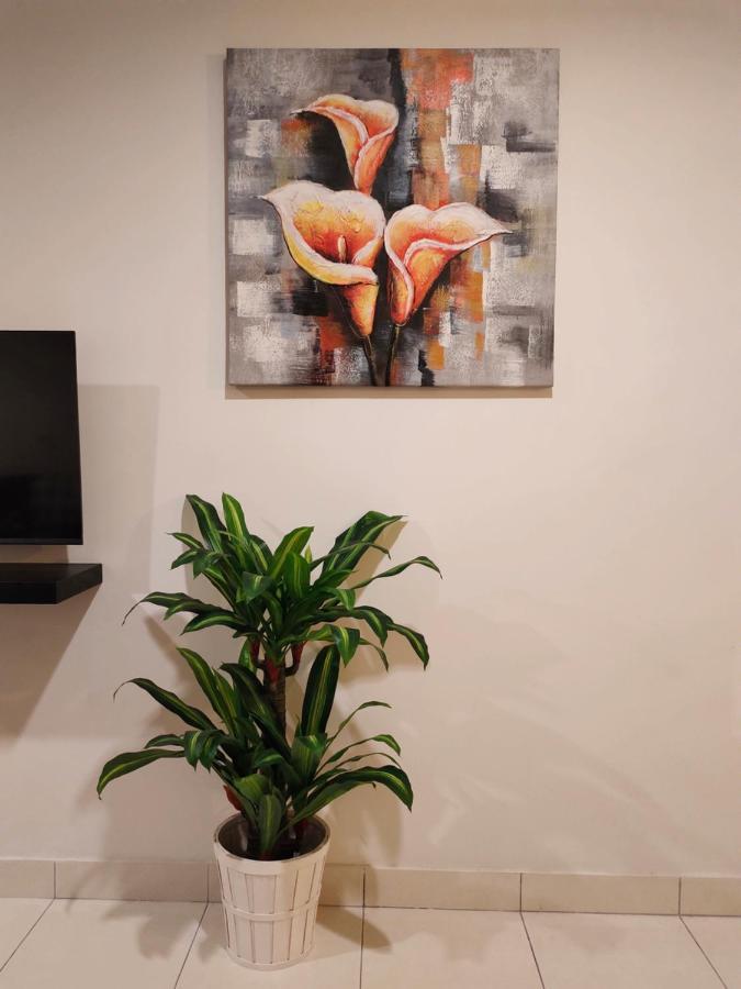 シャー・アラムDe Cozy Corner Suria Rafflesia Setia Alamアパートメント エクステリア 写真