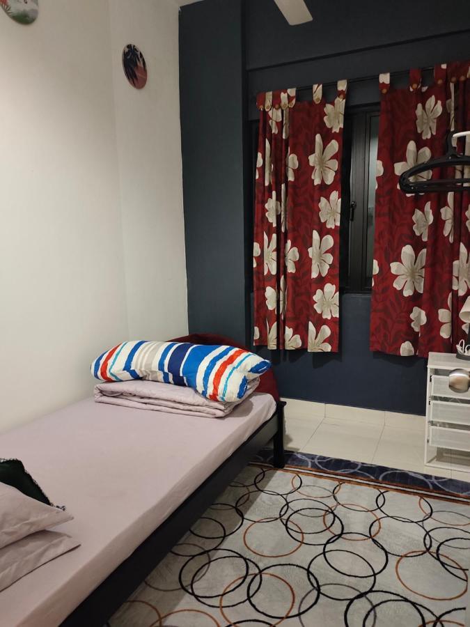 シャー・アラムDe Cozy Corner Suria Rafflesia Setia Alamアパートメント エクステリア 写真