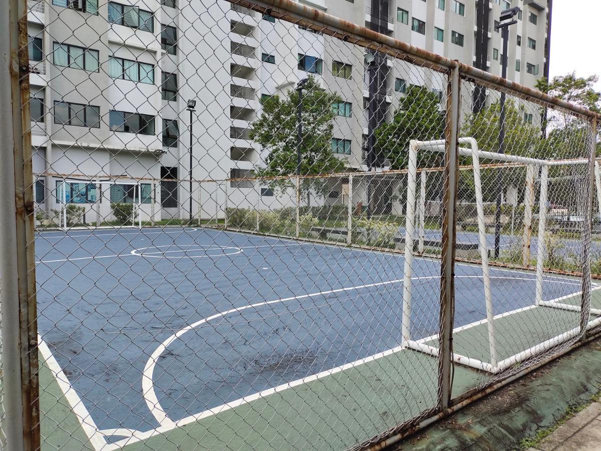 シャー・アラムDe Cozy Corner Suria Rafflesia Setia Alamアパートメント エクステリア 写真